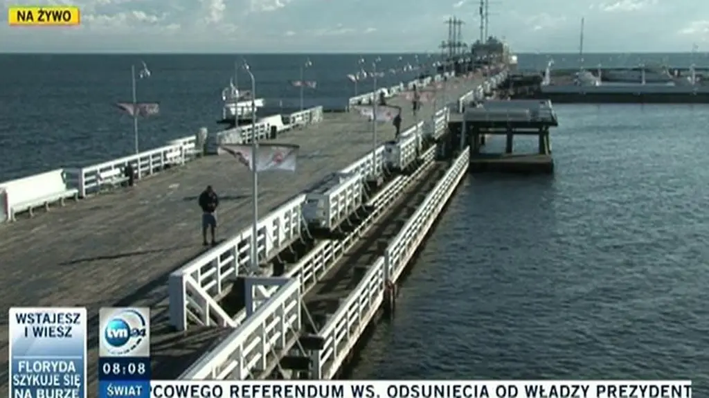 Skąd się biorą letnie wahania temperatur? (TVN24)