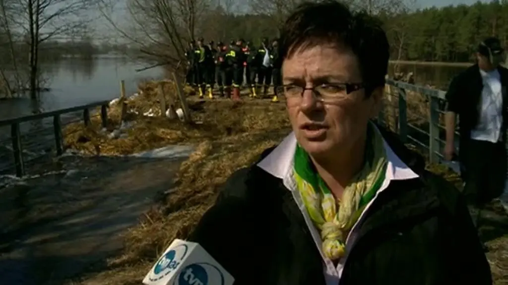 Wójt gminy Hanna o uszkodzeniu mostu w Dołhobrodach (TVN24)