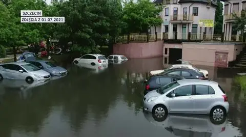 Zalane drogi po ulewnych opadach deszczu w Szczecinie