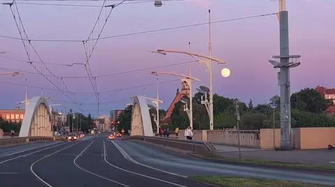 super ksiezyc Poznań
