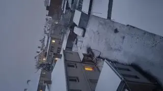 1godzina opadów śniegu