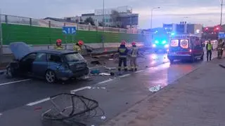 Wypadek na skrzyżowaniu Poleczki i Chodzonego