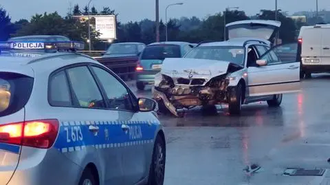 Ochota. Zderzenie BMW i fiata