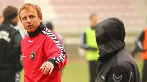 Polonia z nowym trenerem chce pokonać Widzewa
