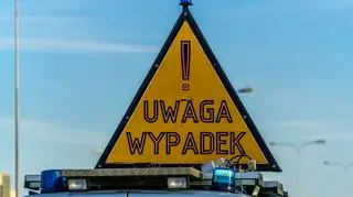 Łącznie zderzyło się osiem aut (zdjęcie ilustracyjne)