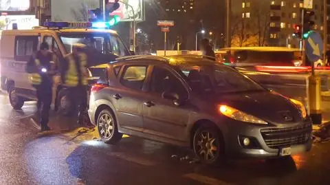 Potrącenie przy Domaniewskiej. "Piesza w szpitalu"