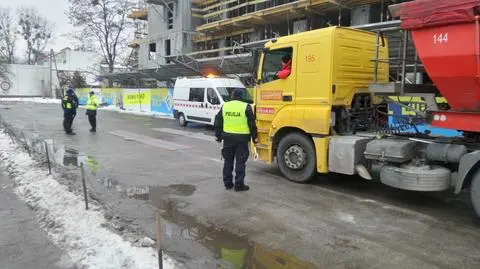 Odolany: zamontowali wagę, już sprawdzają ciężarówki