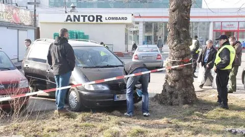 Zrabowali torbę z pieniędzmi. "Ochroniarz oddał strzały"