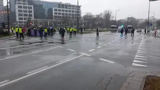 Protest na rondzie Dmowskiego