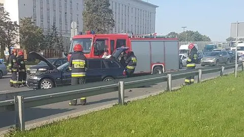 Akcja na Modlińskiej, auto blokowało przejazd