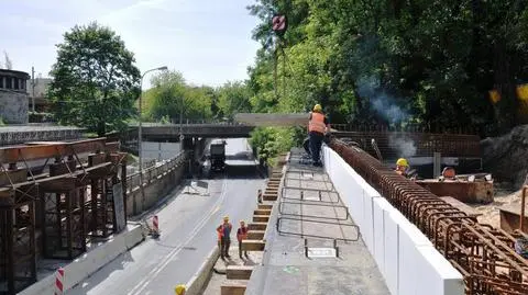 Wiadukt rośnie w oczach. Czas na "kujany"