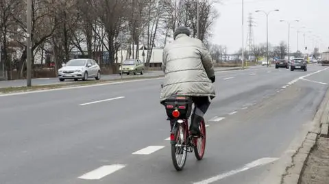 Do Ząbek na dwóch kółkach. Będzie nowa droga rowerowa i chodnik