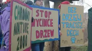 Wśród protestujących znaleźli się miejscy aktywiści, radni i biolodzy