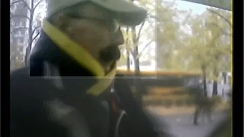 Wypłacił 540 tysięcy złotych z bankomatów. Szuka go policja