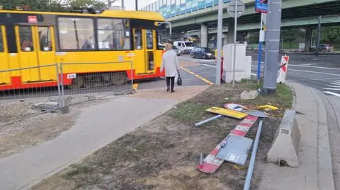 Tramwaje wróciły na Starzyńskiego. "To jest jeszcze teren budowy"