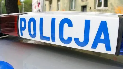 Radiowozem na porodówkę