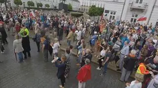 Manfiestacja na Krakowskim Przedmieściu