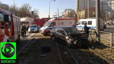 Zderzenie trzech aut na Grójeckiej 
