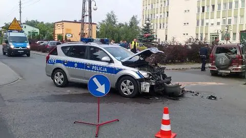 Radiowóz nie ustąpił pierwszeństwa