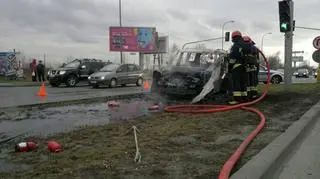 Land Rover doszczętnie spłonął