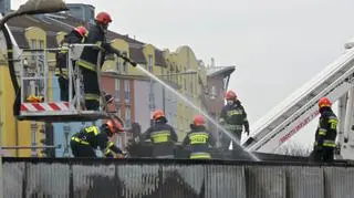 Pożar pawilonów w Alejach Jerozolimskich 