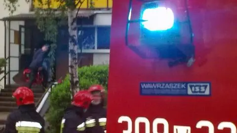 Spaliło się mieszkanie na Gocławiu