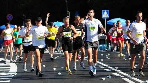 Maratończycy na ulicach stolicy