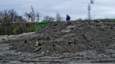 Hałdy ze śmieciami wyrosły w rezerwacie