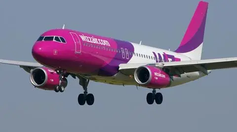 "Zachybotało, maszyna jakby opadła". Samolot Wizz Air zawrócił 