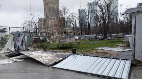 Powalone drzewa, połamane konary, zerwane dachy i elewacje. Strażacy interweniowali ponad 200 razy