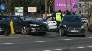 Kolizja na skrzyżowaniu Puławskiej i Karczunkowskiej