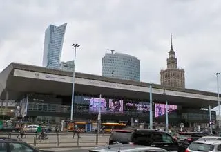 Brutalna bójka przed Dworcem Centralnym. Jest zawiadomienie