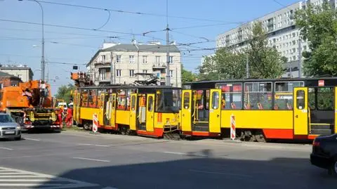 Grochów był bez tramwajów. W "22" urwało się koło