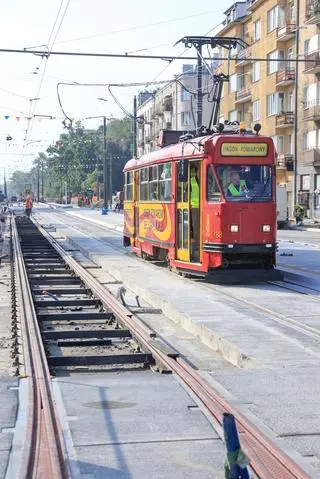 Tramwaj pomiarowy skręcił w Belwederską