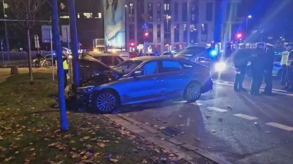 Klatka kluczowa-6015