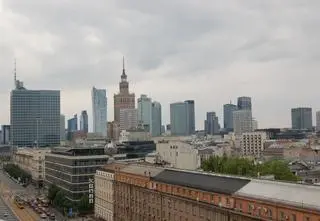 Warszawa ma demograficzny problem, ale chce więcej mieszkań