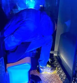 Mężczyźni przebrali się za policjantów