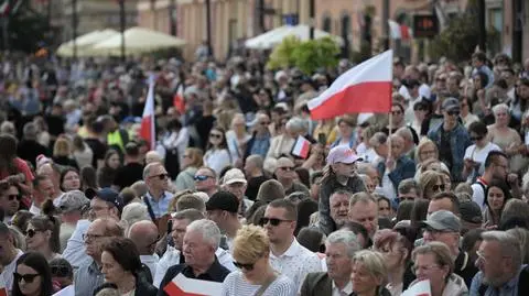 Obchody Święta Narodowego Trzeciego Maja na placu Zamkowym