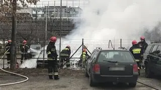 Pożar samochodów na Białołęce