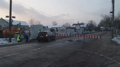 Jeżdżą na pamięć, dyskutują. Kierowcy mylą się na Głębockiej