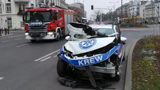 Zderzenie z udziałem osobowego ambulansu 