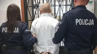 Policja zatrzymała pięć osób po pobiciu na osiemnastce