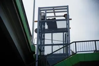 Przebudowa wind przy PKP Gocławek
