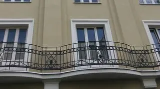 The balustrades remember WWII