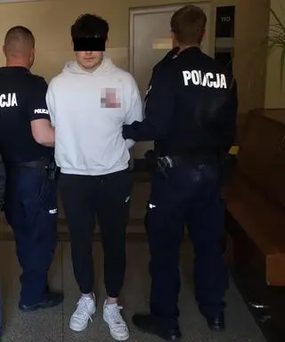 Policja zatrzymała 22-latka podejrzanego o zranienie nożem mężczyzny 