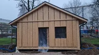 Rekonstrukcja domków fińskich na Polu Mokotowskim