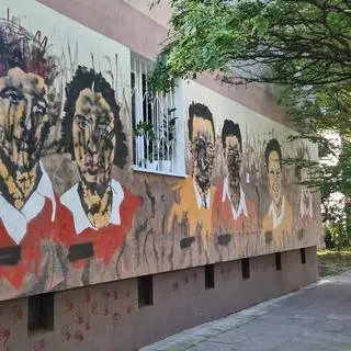 Mural zniszczony