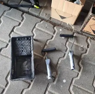 Zatrzymani za graffiti w przejściu podziemnym