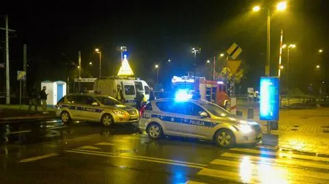 Rowerzysta zginął pod pociągiem