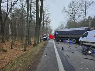 Wypadek śmiertelny w udziałem wojskowej ciężarówki